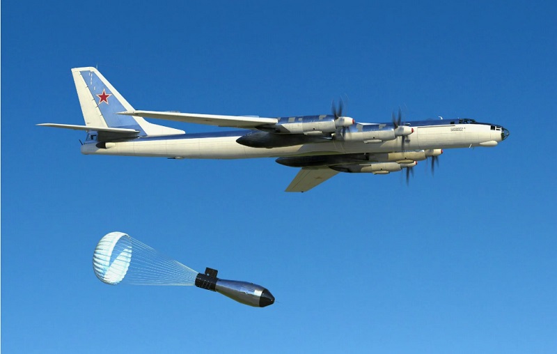 Бомба пошла! TU-95-medved-sbros-bomby