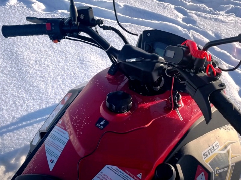 Рулевое управление с аварийной чекой снегоход капитан