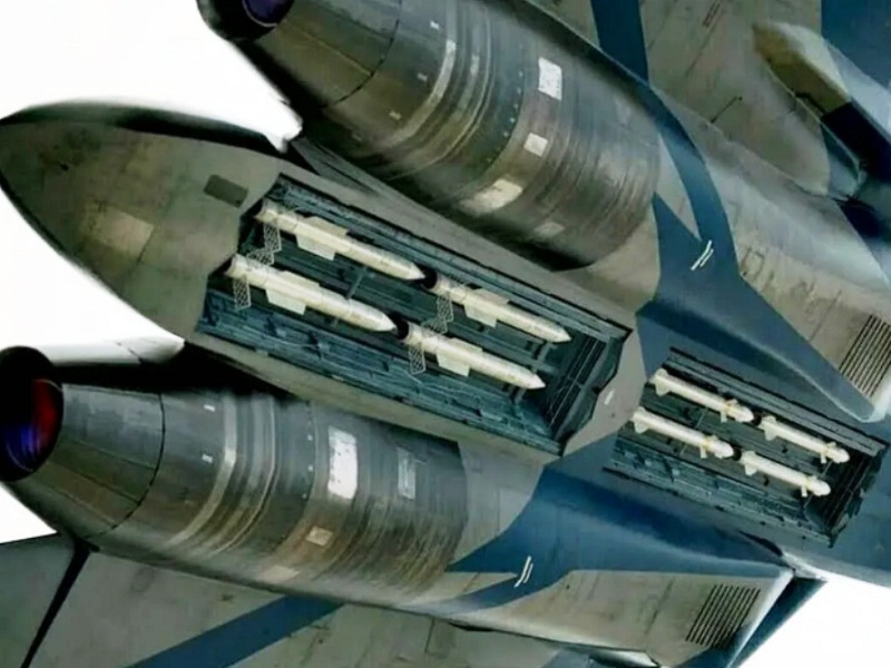 Новые ракеты в отсеках Су-57 вооружение самолета су 57