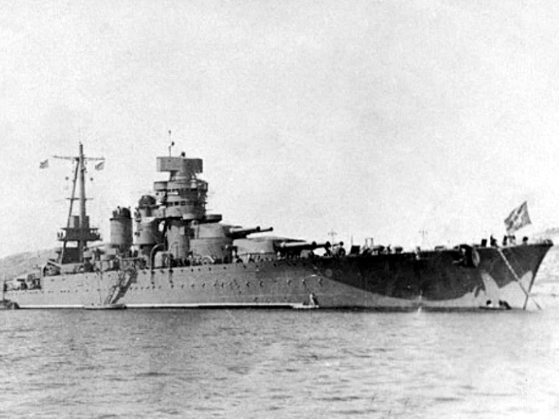 Линейный корабль "Новороссийск" линкор новороссийск гибель