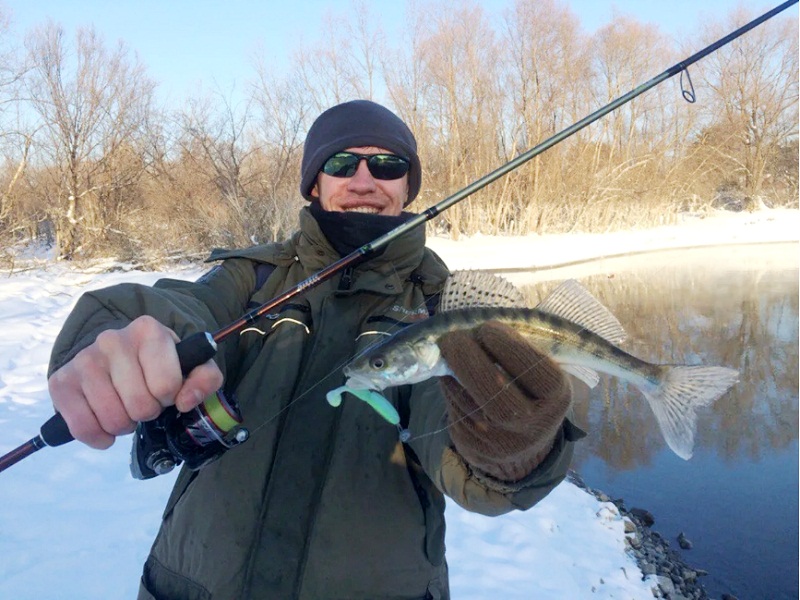 рыбалка со спиннингом