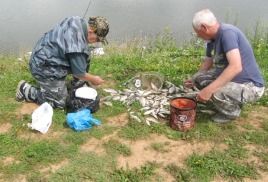 Фидер. Ловля карася на приманки с секретом