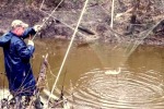 За 36 карасей и 10 плотвиц изъяли лодку. Выписали штраф