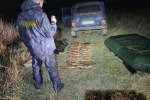 На удочки ничего не брало. И рыбаки поставили сеть